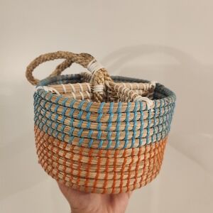 Wicker basket organizer